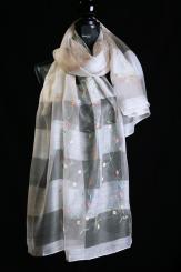 Modal/Seide mit Applikation 