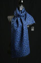 Schal aus Seiden-Fleece 