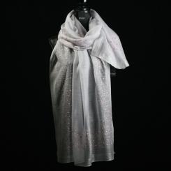 Schal mit feiner Stickerei 