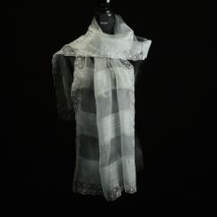 Schöne Stickerei ... ein Hauch 