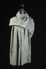 Schal mit Applikation 