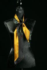 Schmaler Satin-Seidenschal zweilagig 