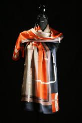 Seidenschal aus Georgette-Seide mit Satin 