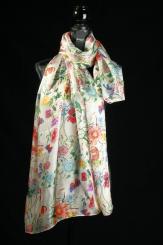 Seidenschal aus Pongeseide 