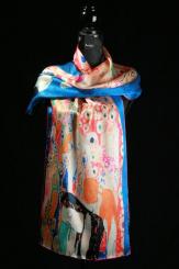 Seidenschal aus Satinseide mit Künstlermotiv 