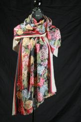 Schal aus gekochter Wolle 