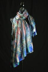 Seidenschal aus Pongeseide 