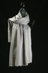 Schal aus Viskose mit Mohai 