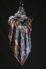 Seidentuch Satin, handgerollt 