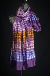 Seidenschal aus Ponge Seide gerafft 