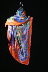 Seidentuch aus Satinseide 