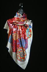 Seidentuch aus Satinseide 