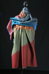 Schal aus Wolle mit Baumwolle 