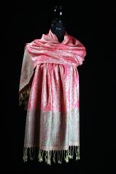 Schal aus Seide mit Viskose 