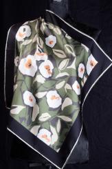 Nicki Seidentuch Twill 