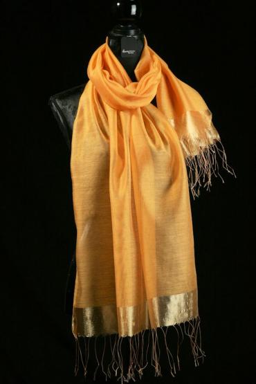 Schal aus Baumwolle mit Seide 
