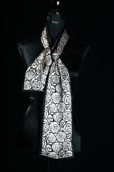 Seidenschal zweilagig 