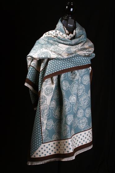 Stola mit Blumen 