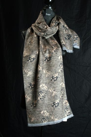Schal aus Seiden-Fleece 