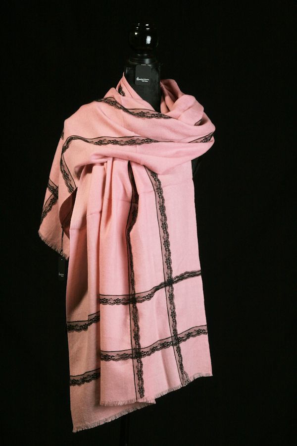 Viskose/Wolle/Mohair mit Spitze 