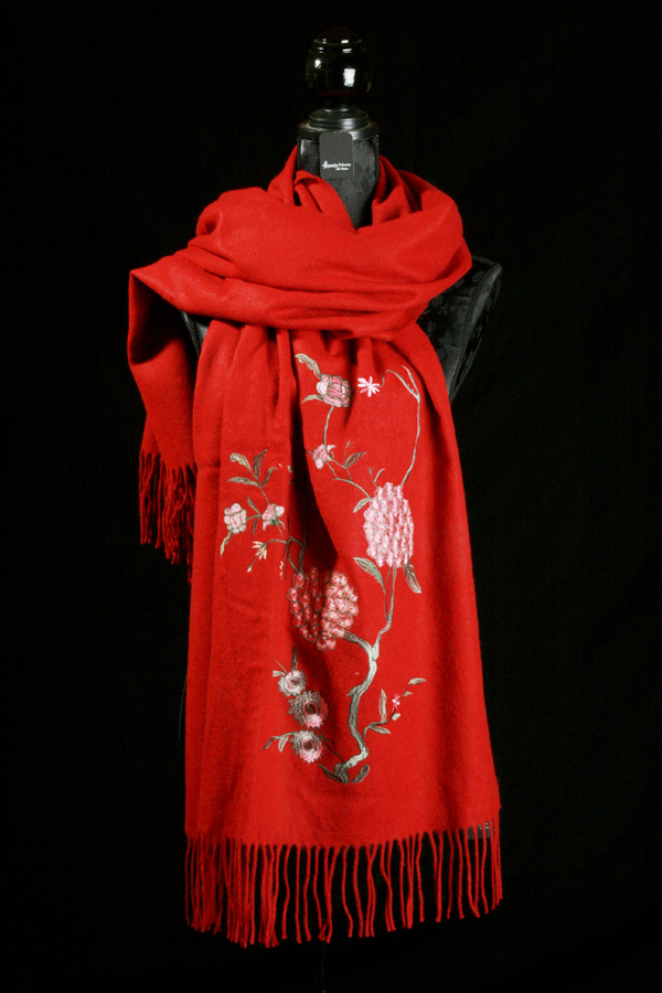 Schal aus Viskose mit Mohair mit Applikation rot 