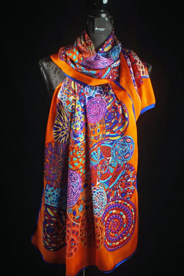 Seidenschal aus Satin mit Georgette 