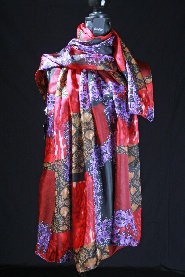 Seidenschal elegant gemustert 